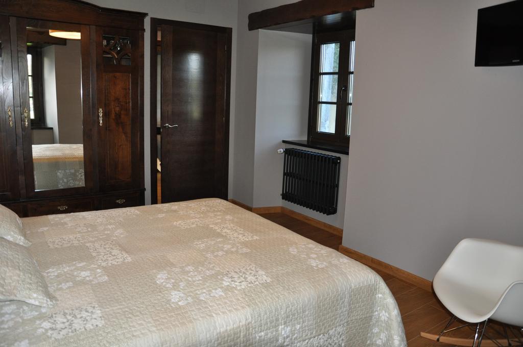 Casa Pacho Apartamentos Rurales Luarca Phòng bức ảnh