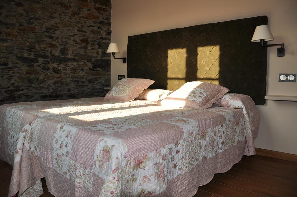 Casa Pacho Apartamentos Rurales Luarca Phòng bức ảnh