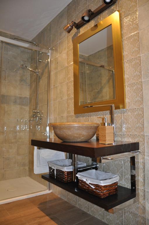 Casa Pacho Apartamentos Rurales Luarca Phòng bức ảnh